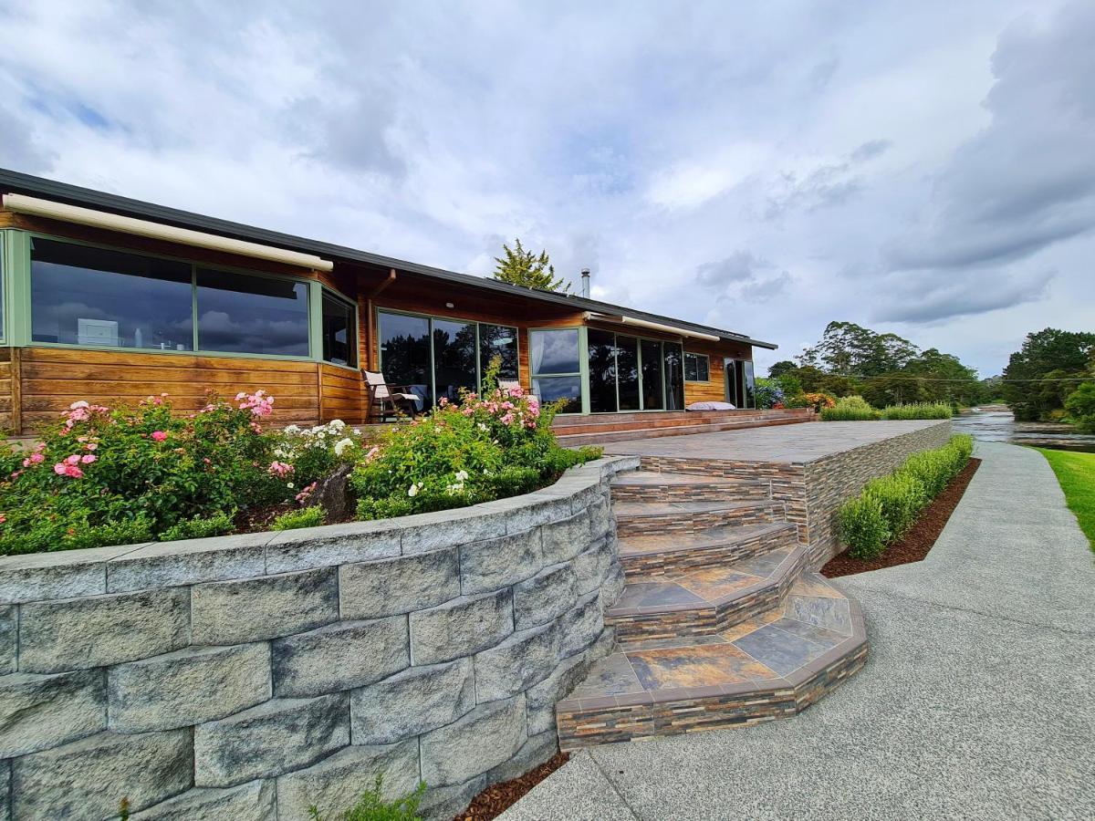 Te Awa Lodge Paihia Extérieur photo